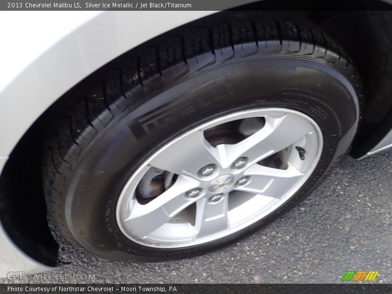 Silver Ice Metallic / Jet Black/Titanium 2013 Chevrolet Malibu LS