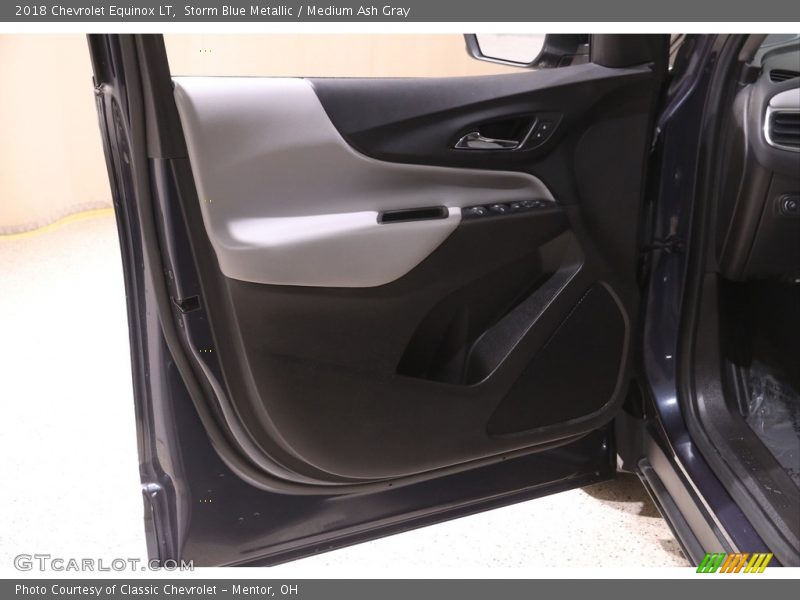 Storm Blue Metallic / Medium Ash Gray 2018 Chevrolet Equinox LT