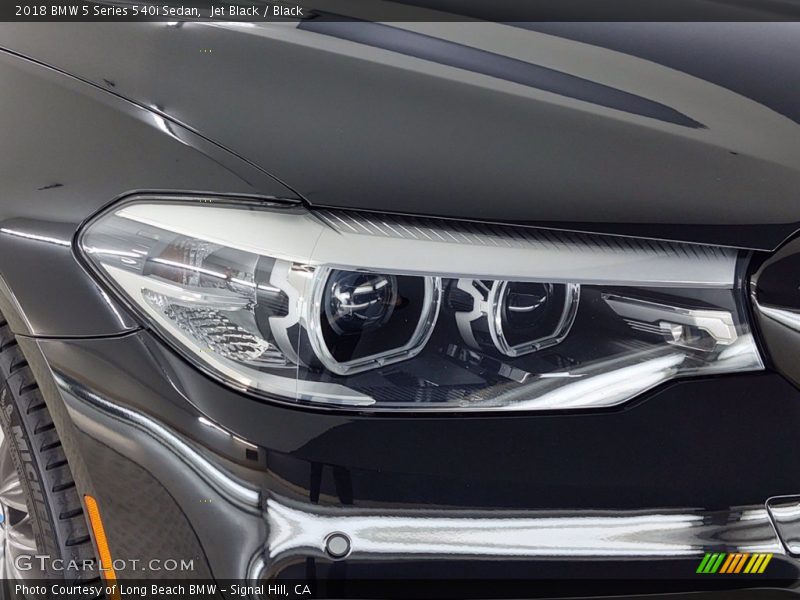 Jet Black / Black 2018 BMW 5 Series 540i Sedan