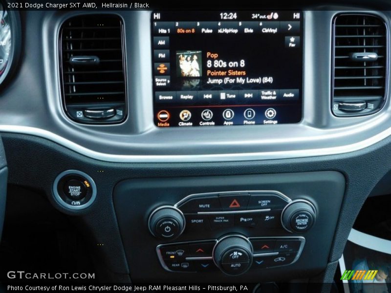 Hellraisin / Black 2021 Dodge Charger SXT AWD