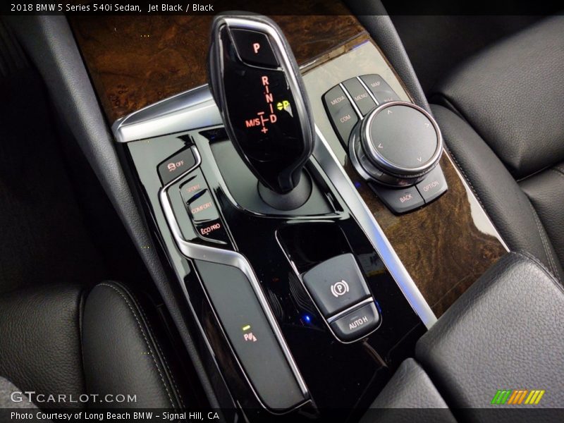 Jet Black / Black 2018 BMW 5 Series 540i Sedan