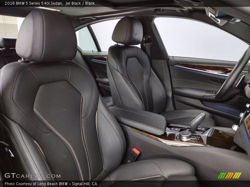 Jet Black / Black 2018 BMW 5 Series 540i Sedan