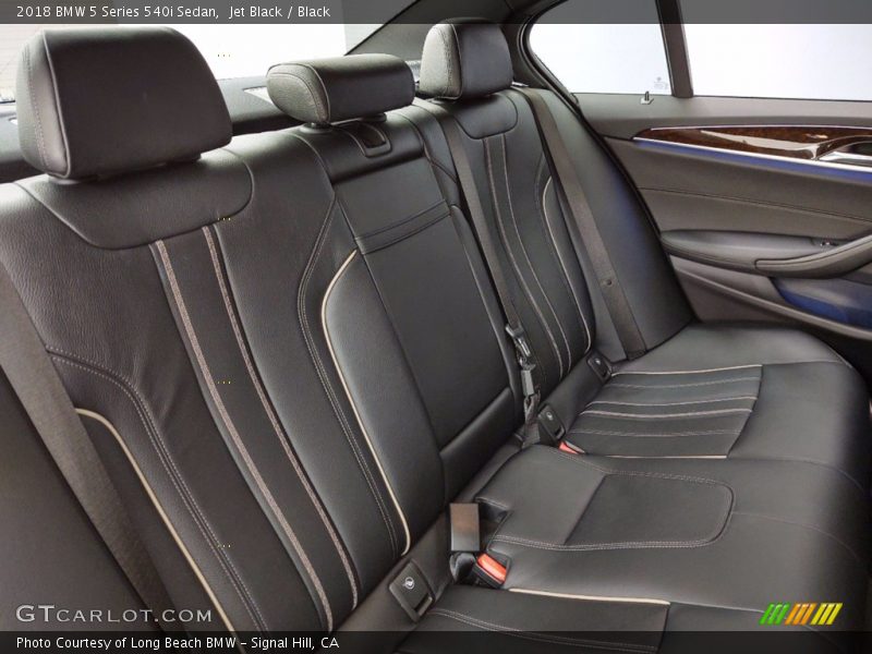 Jet Black / Black 2018 BMW 5 Series 540i Sedan