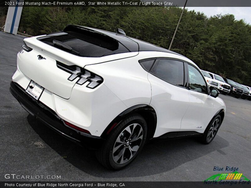 Star White Metallic Tri-Coat / Light Space Gray 2021 Ford Mustang Mach-E Premium eAWD