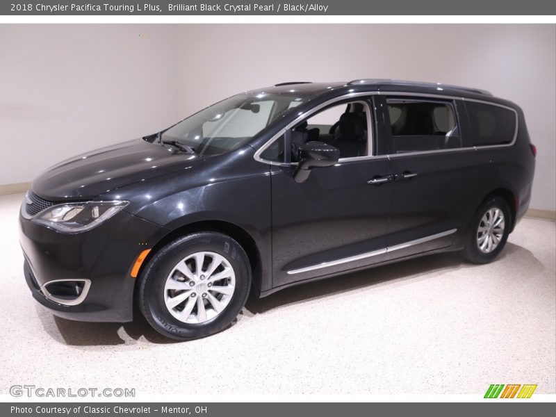 Brilliant Black Crystal Pearl / Black/Alloy 2018 Chrysler Pacifica Touring L Plus