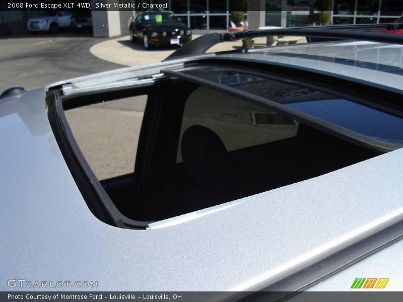 Silver Metallic / Charcoal 2008 Ford Escape XLT 4WD