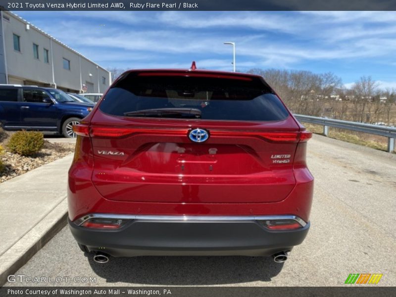 Ruby Flare Pearl / Black 2021 Toyota Venza Hybrid Limited AWD