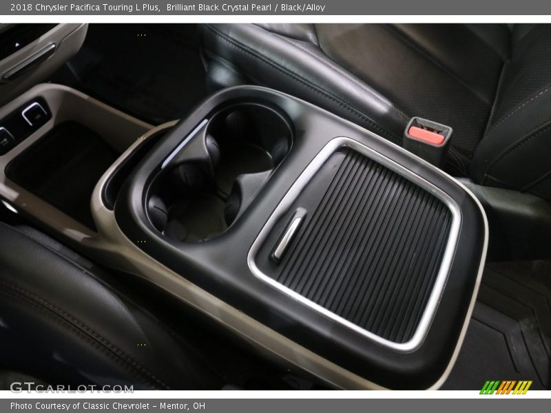 Brilliant Black Crystal Pearl / Black/Alloy 2018 Chrysler Pacifica Touring L Plus