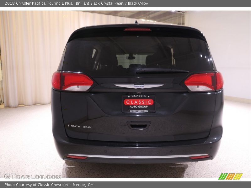 Brilliant Black Crystal Pearl / Black/Alloy 2018 Chrysler Pacifica Touring L Plus