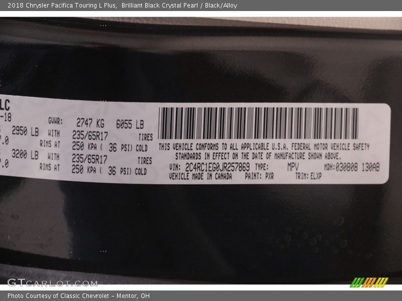 Brilliant Black Crystal Pearl / Black/Alloy 2018 Chrysler Pacifica Touring L Plus