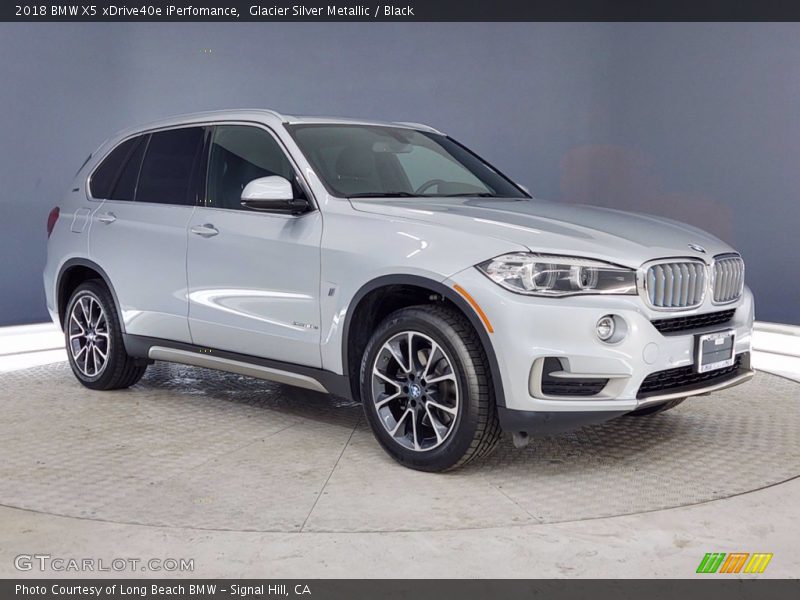 Glacier Silver Metallic / Black 2018 BMW X5 xDrive40e iPerfomance
