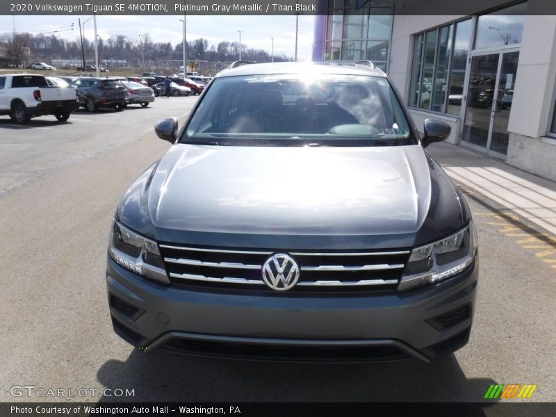 Platinum Gray Metallic / Titan Black 2020 Volkswagen Tiguan SE 4MOTION
