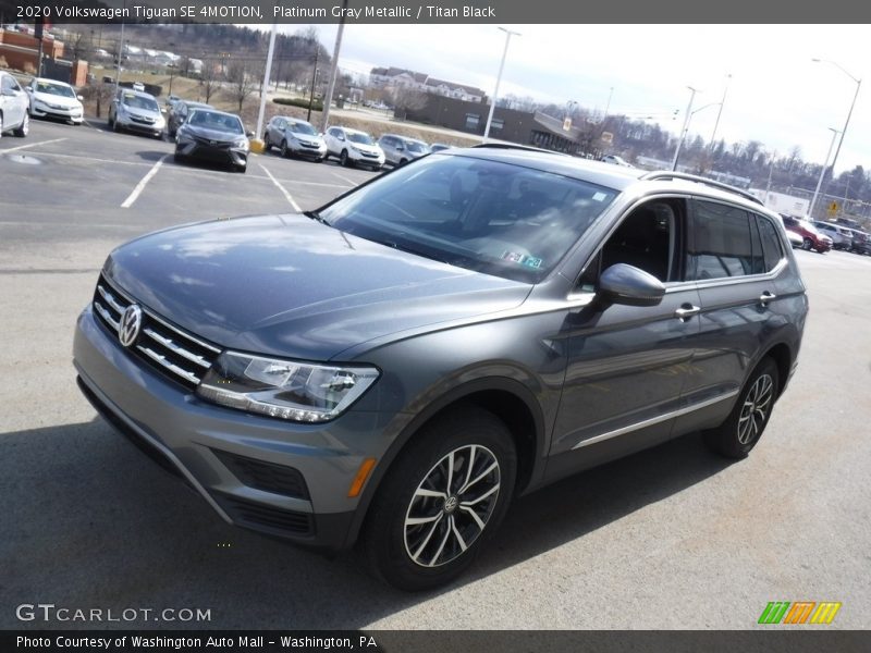 Platinum Gray Metallic / Titan Black 2020 Volkswagen Tiguan SE 4MOTION