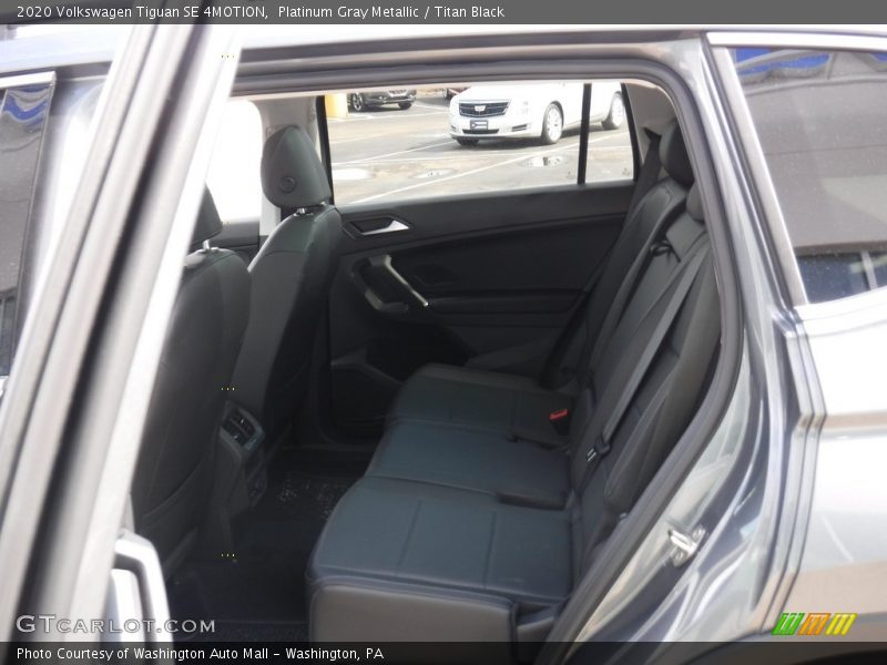 Platinum Gray Metallic / Titan Black 2020 Volkswagen Tiguan SE 4MOTION