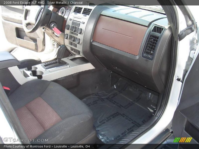 Silver Metallic / Charcoal 2008 Ford Escape XLT 4WD