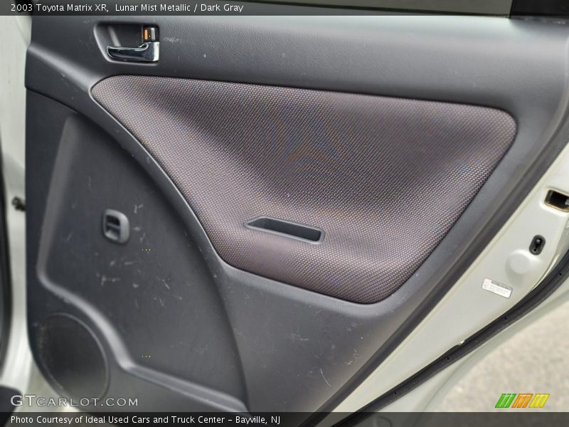 Lunar Mist Metallic / Dark Gray 2003 Toyota Matrix XR