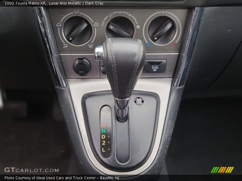 Lunar Mist Metallic / Dark Gray 2003 Toyota Matrix XR