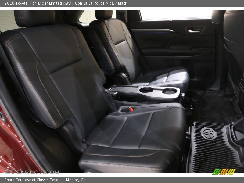 Ooh La La Rouge Mica / Black 2018 Toyota Highlander Limited AWD