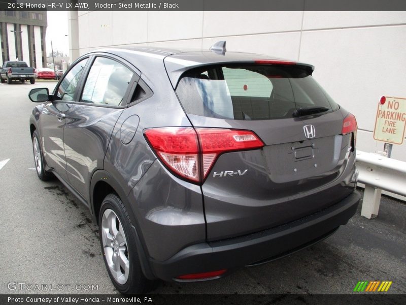 Modern Steel Metallic / Black 2018 Honda HR-V LX AWD