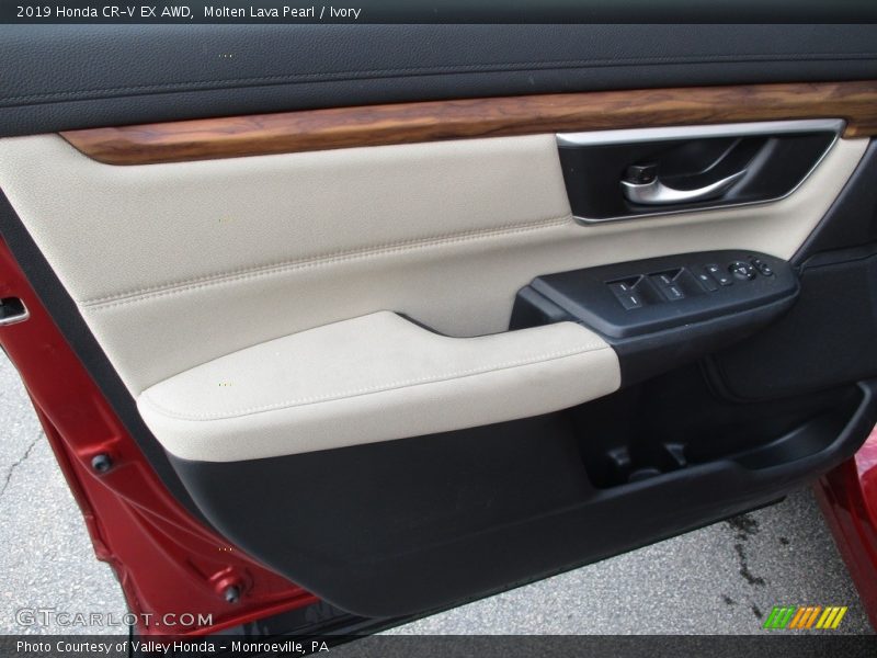 Molten Lava Pearl / Ivory 2019 Honda CR-V EX AWD