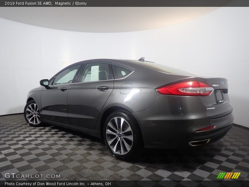 Magnetic / Ebony 2019 Ford Fusion SE AWD