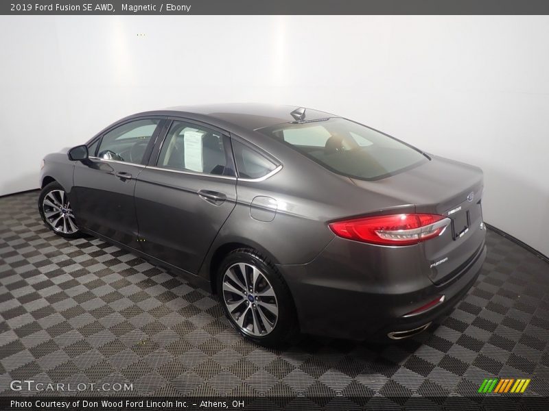 Magnetic / Ebony 2019 Ford Fusion SE AWD