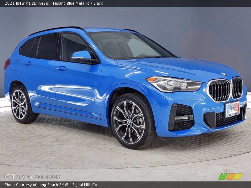 Front 3/4 View of 2021 X1 sDrive28i