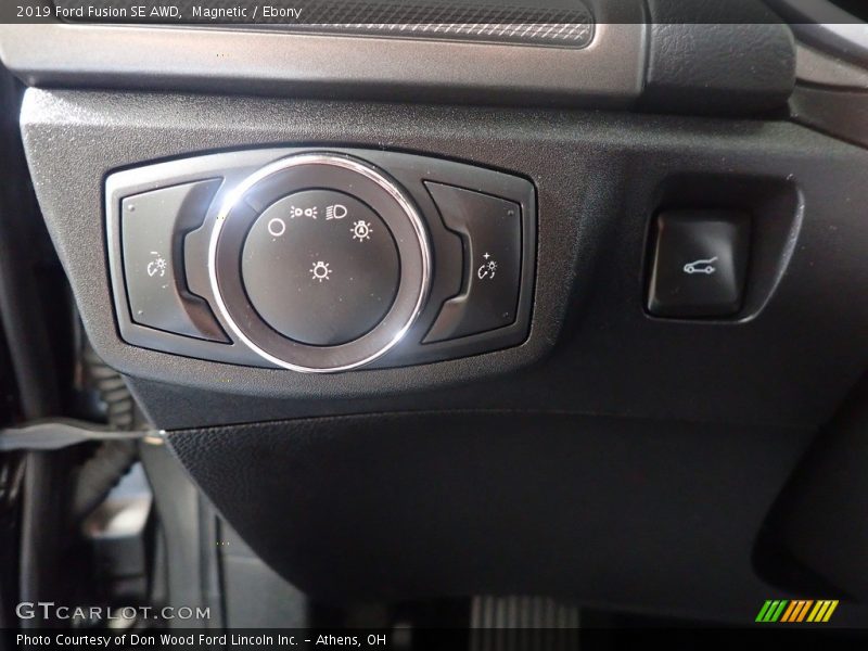 Magnetic / Ebony 2019 Ford Fusion SE AWD