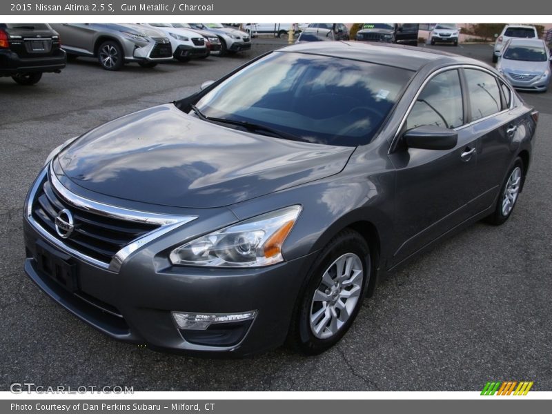 Gun Metallic / Charcoal 2015 Nissan Altima 2.5 S