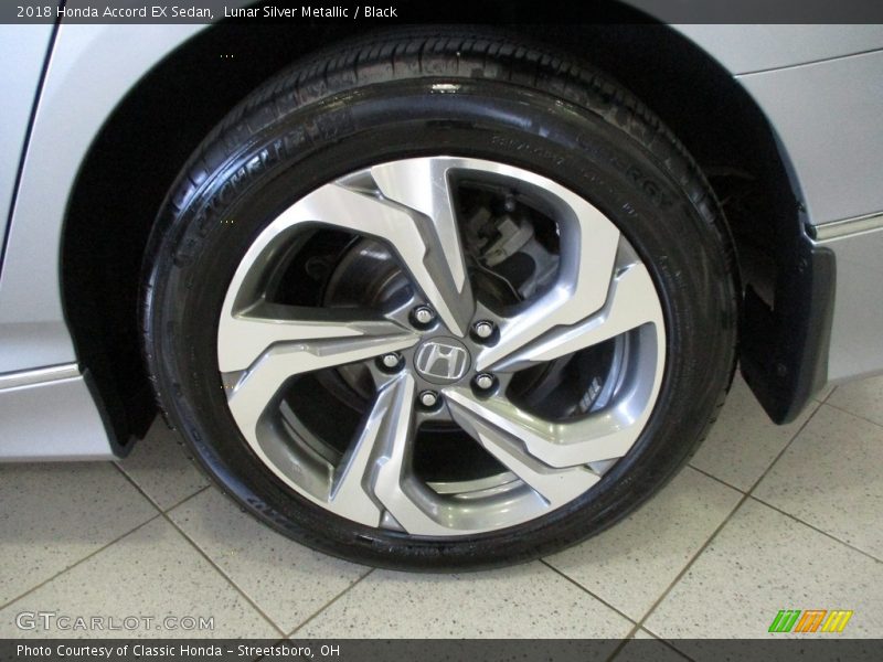 Lunar Silver Metallic / Black 2018 Honda Accord EX Sedan