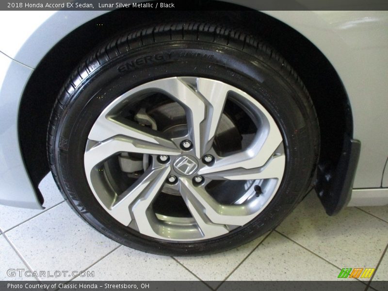 Lunar Silver Metallic / Black 2018 Honda Accord EX Sedan