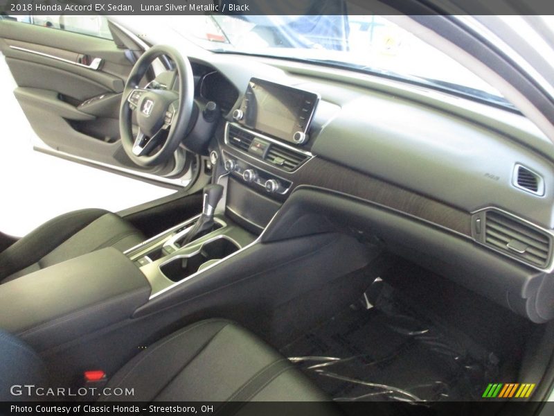 Lunar Silver Metallic / Black 2018 Honda Accord EX Sedan