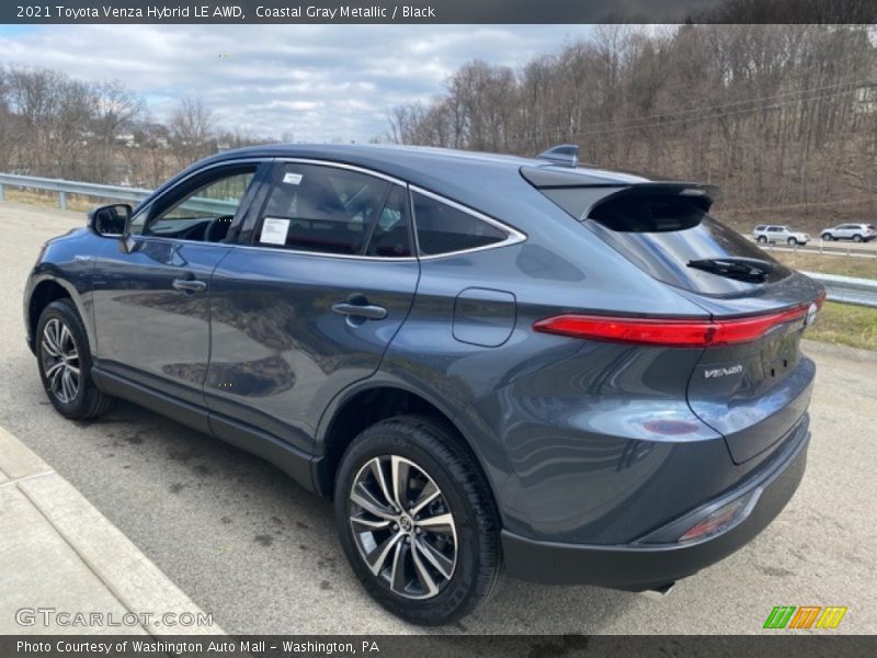 Coastal Gray Metallic / Black 2021 Toyota Venza Hybrid LE AWD