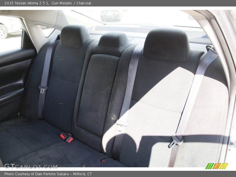 Gun Metallic / Charcoal 2015 Nissan Altima 2.5 S