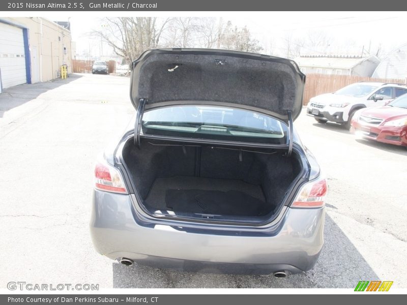 Gun Metallic / Charcoal 2015 Nissan Altima 2.5 S