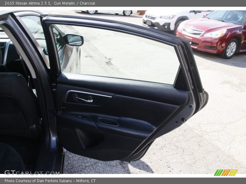 Gun Metallic / Charcoal 2015 Nissan Altima 2.5 S