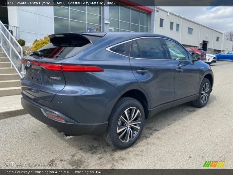 Coastal Gray Metallic / Black 2021 Toyota Venza Hybrid LE AWD
