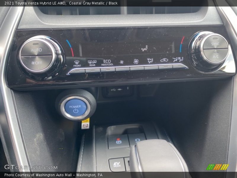 Coastal Gray Metallic / Black 2021 Toyota Venza Hybrid LE AWD