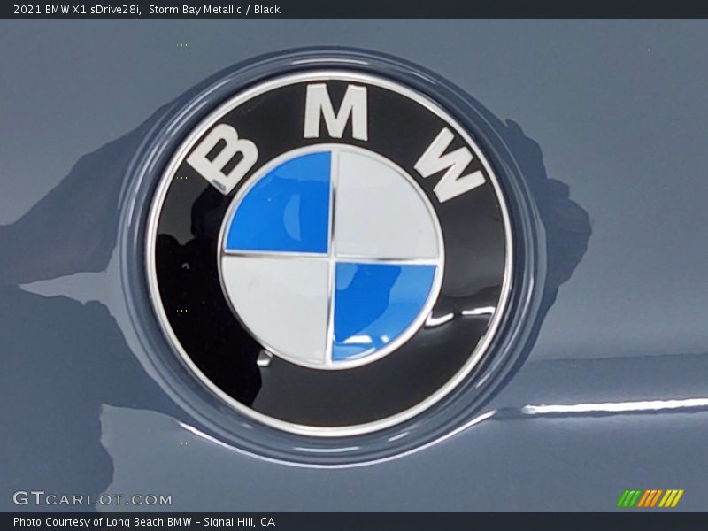 Storm Bay Metallic / Black 2021 BMW X1 sDrive28i