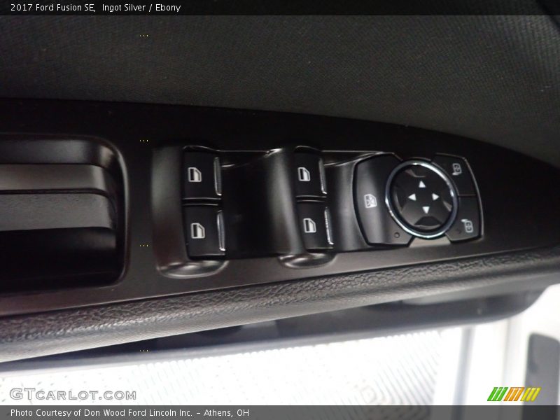 Ingot Silver / Ebony 2017 Ford Fusion SE