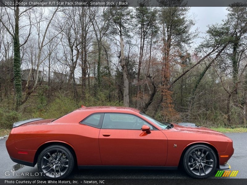  2021 Challenger R/T Scat Pack Shaker Sinamon Stick