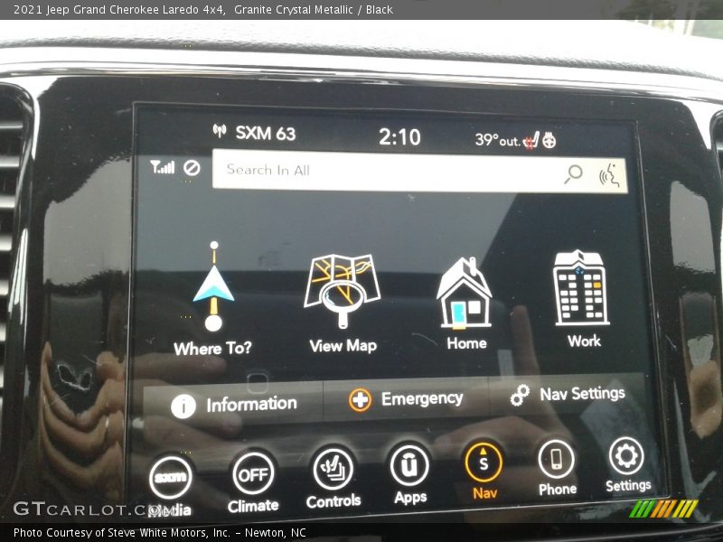 Granite Crystal Metallic / Black 2021 Jeep Grand Cherokee Laredo 4x4