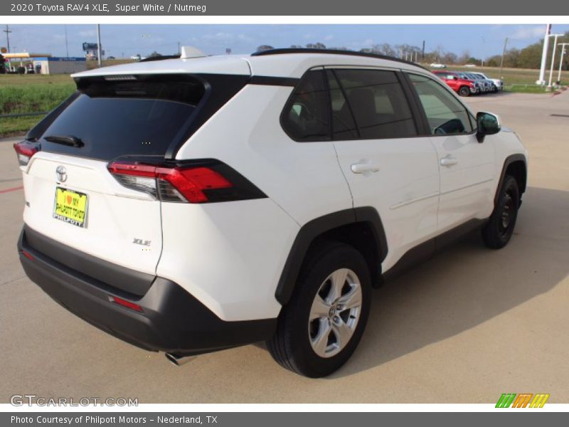 Super White / Nutmeg 2020 Toyota RAV4 XLE