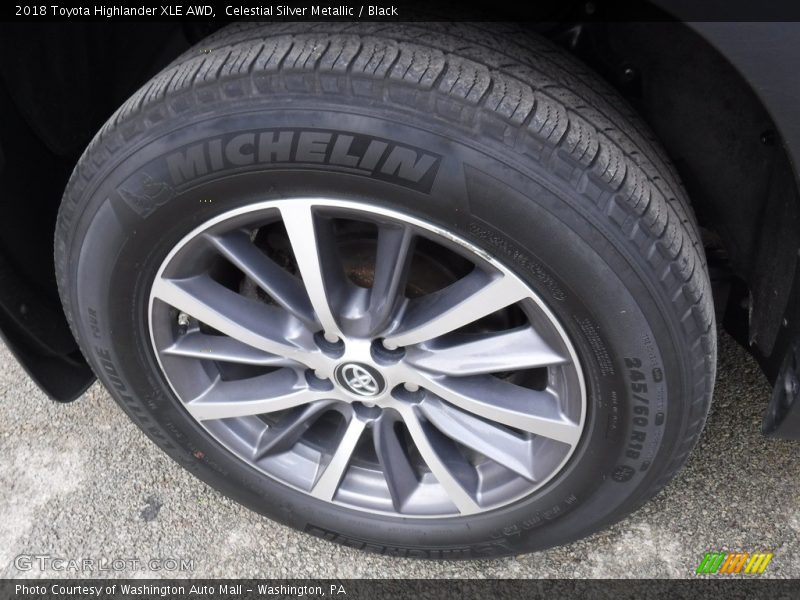 Celestial Silver Metallic / Black 2018 Toyota Highlander XLE AWD