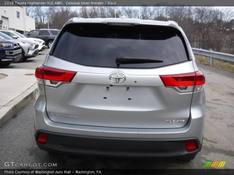 Celestial Silver Metallic / Black 2018 Toyota Highlander XLE AWD