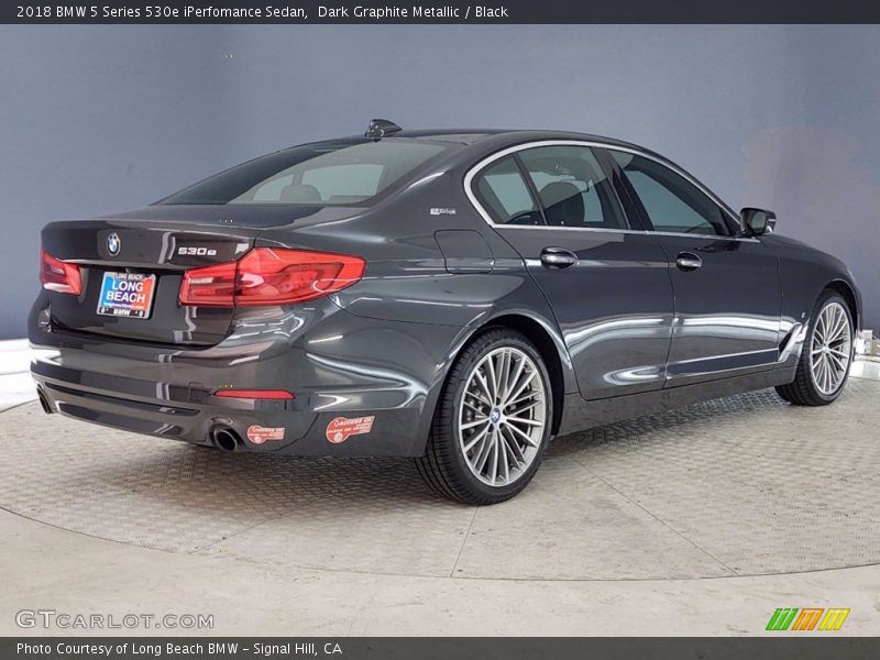 Dark Graphite Metallic / Black 2018 BMW 5 Series 530e iPerfomance Sedan