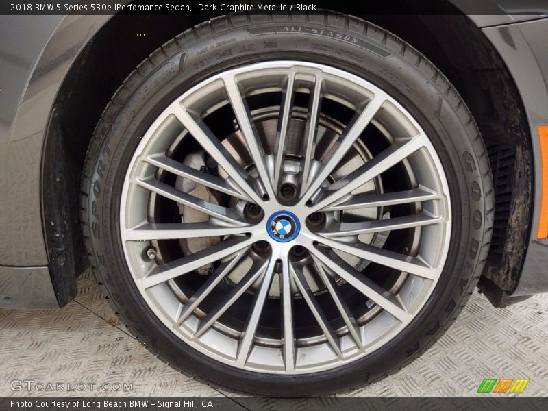 Dark Graphite Metallic / Black 2018 BMW 5 Series 530e iPerfomance Sedan