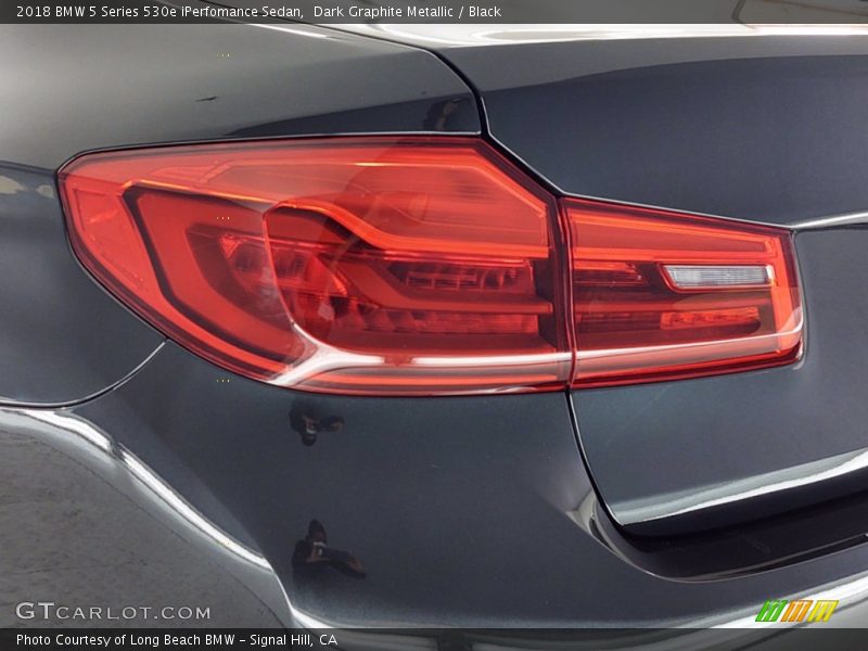 Dark Graphite Metallic / Black 2018 BMW 5 Series 530e iPerfomance Sedan