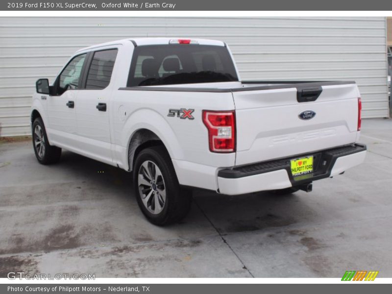 Oxford White / Earth Gray 2019 Ford F150 XL SuperCrew