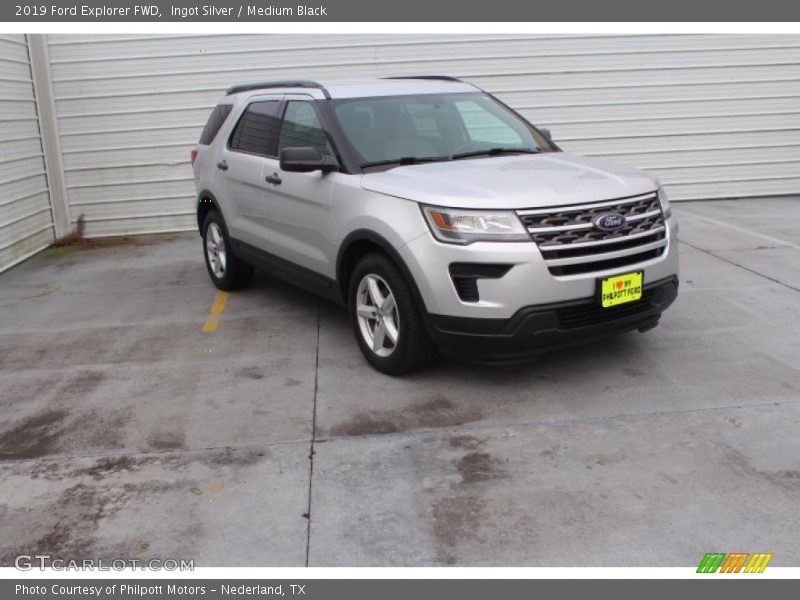 Ingot Silver / Medium Black 2019 Ford Explorer FWD
